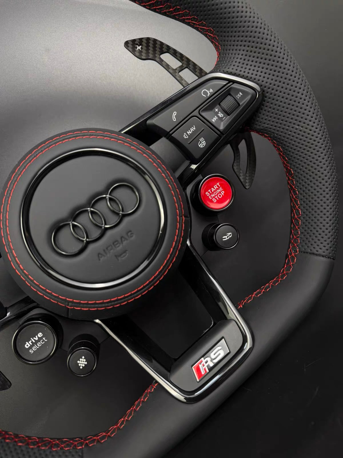 Volant Audi RS Flat-Bottom Carbone